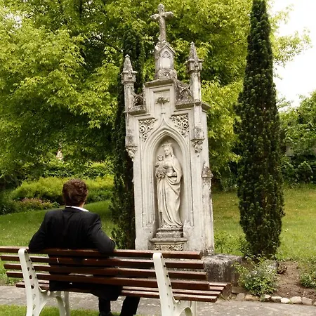 Kloster St. Josef 2*