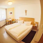 Kloster St. Josef 2* 노이막트인더오버팔츠