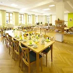 호텔 Kloster St. Josef 2*