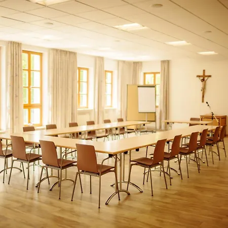 Hotel Kloster St. Josef 2*