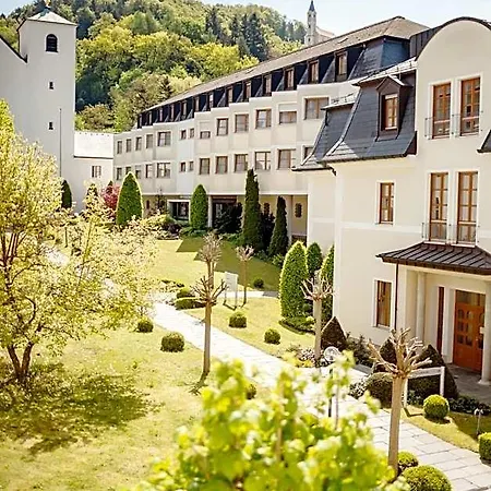 Otel Kloster St. Josef