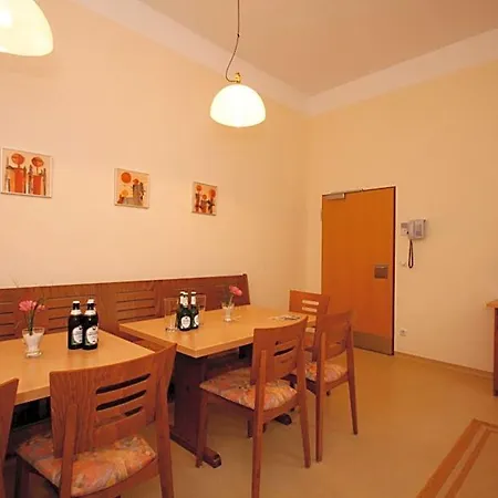 Kloster St. Josef Otel 2*