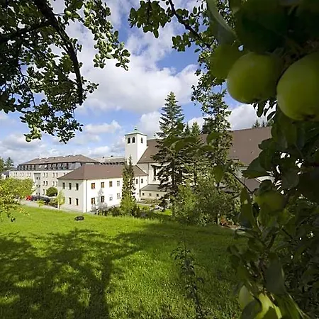 فندق Kloster St. Josef