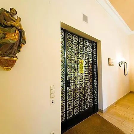 فندق Kloster St. Josef