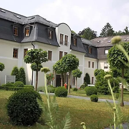 Hotel Kloster St. Josef 2*