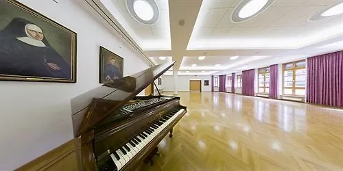 Kloster St. Josef Hotel